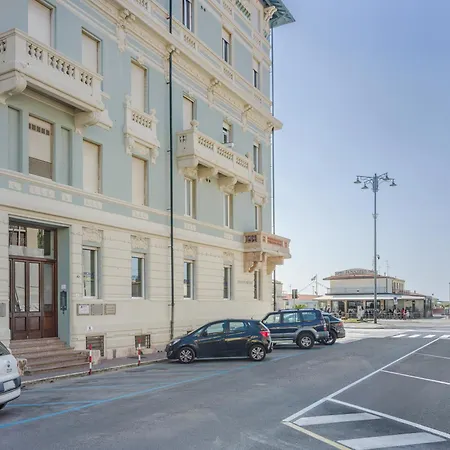 Vista Mare Апартаменты *